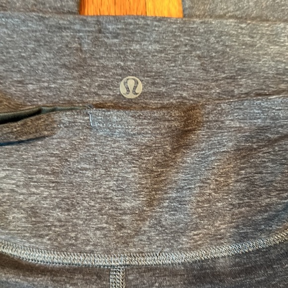 Lululemon light gray leggings - Picture 2 of 5